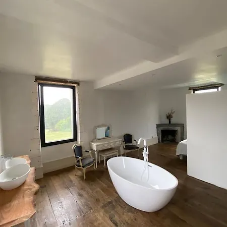 Domainelachevalerie 度假居 Chapdeuil